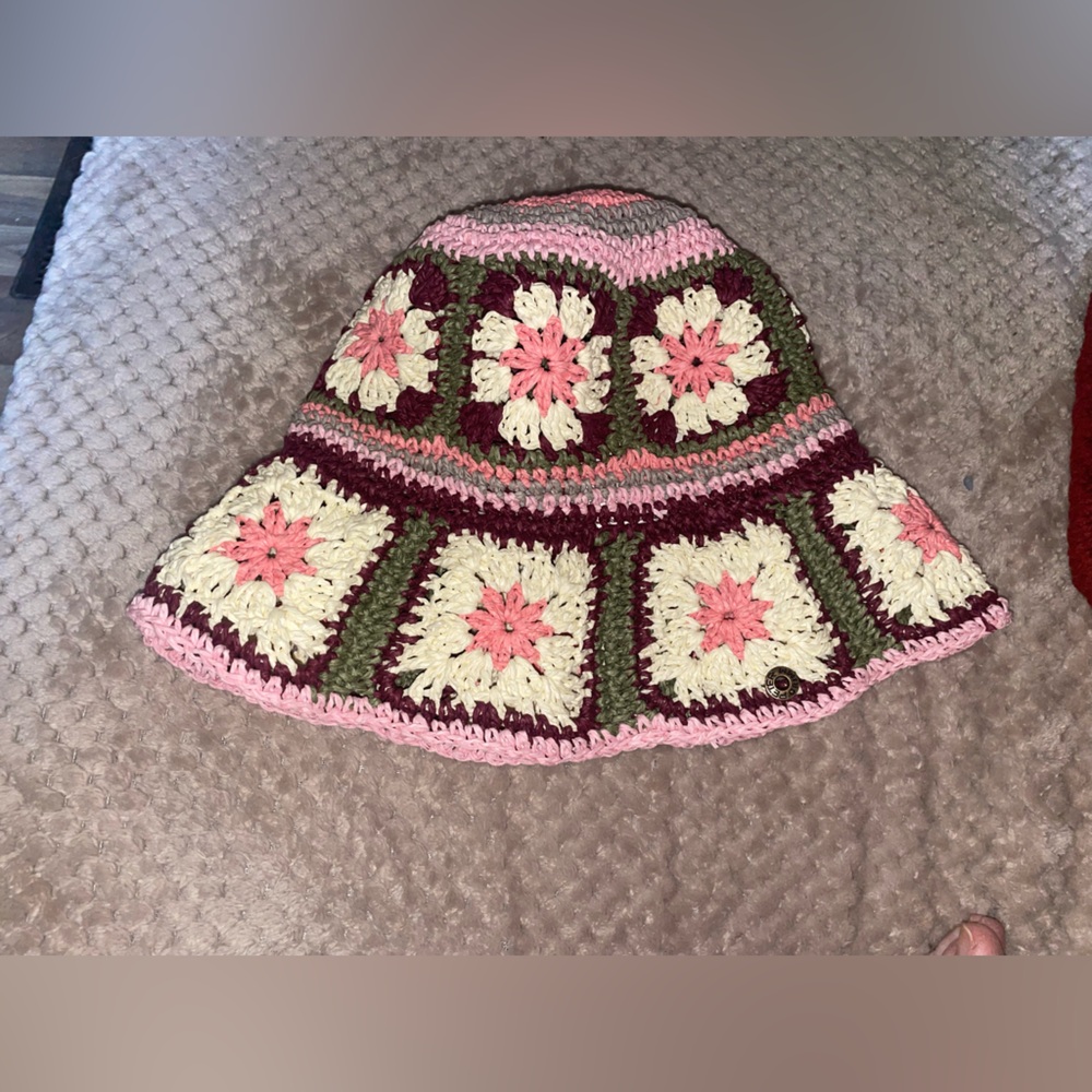 Free People Crochet Floral Pattern